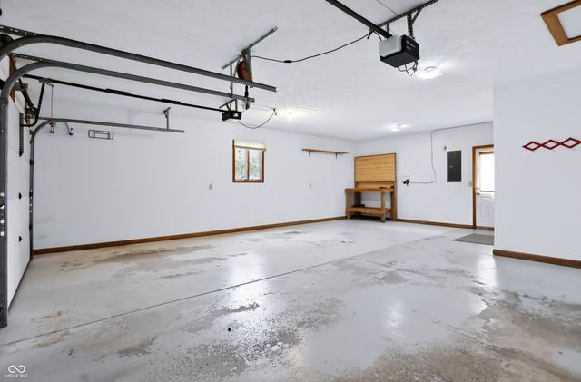 3603 Lakewood Drive, Greenfield, IN 46140