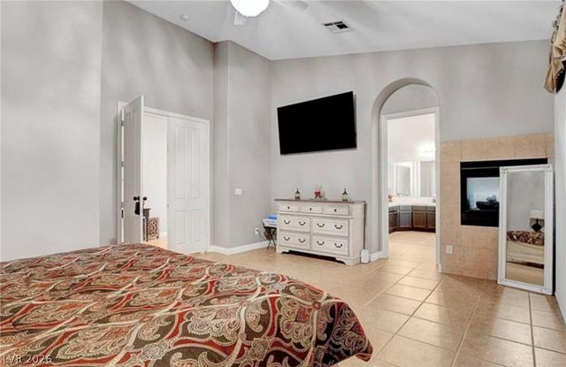 563 Moon Chase Street, Las Vegas, NV 89110