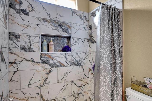 563 Moon Chase Street, Las Vegas, NV 89110