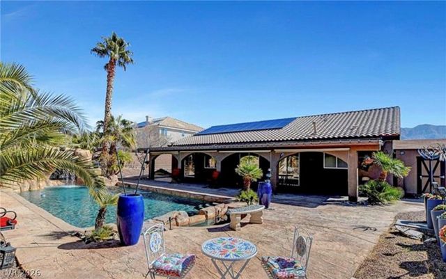 563 Moon Chase Street, Las Vegas, NV 89110