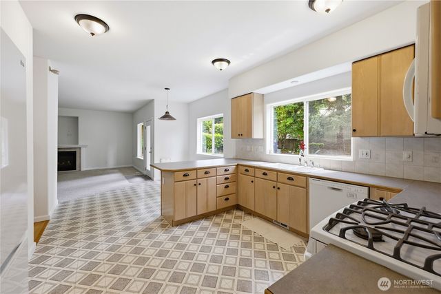 379 NW Mosher Canyon Road, Bremerton, WA 98311