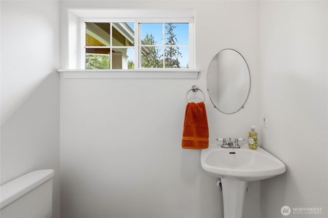 379 NW Mosher Canyon Road, Bremerton, WA 98311