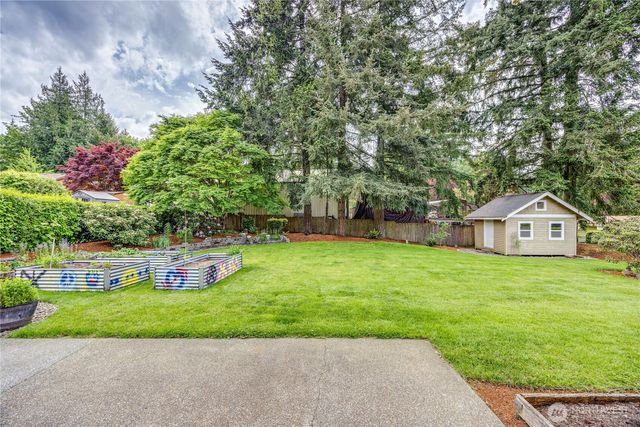 379 NW Mosher Canyon Road, Bremerton, WA 98311