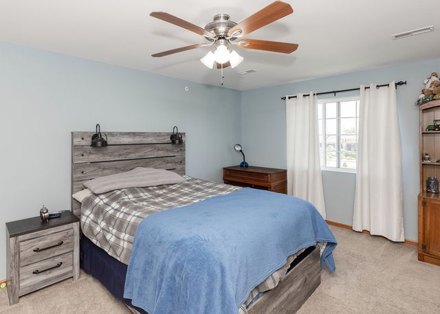 240 E Franklin Street 204, Eldridge, IA 52748