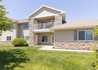 240 E Franklin Street 204, Eldridge, IA 52748