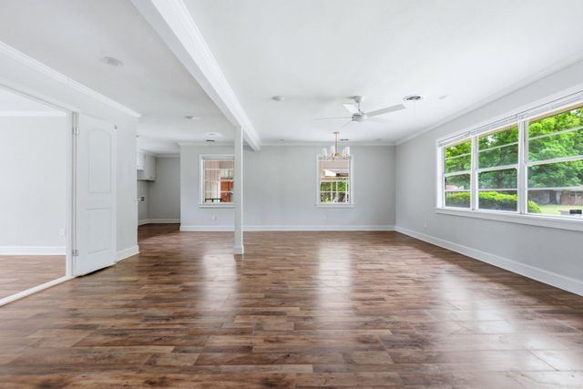 2217 W 36th, Pine Bluff, AR 71603