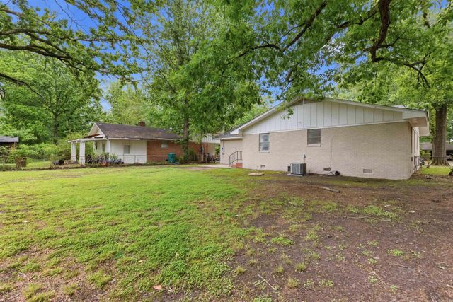 2217 W 36th, Pine Bluff, AR 71603