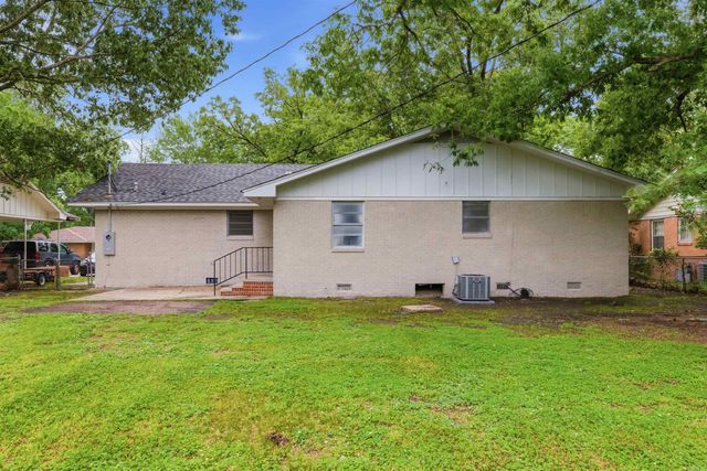 2217 W 36th, Pine Bluff, AR 71603