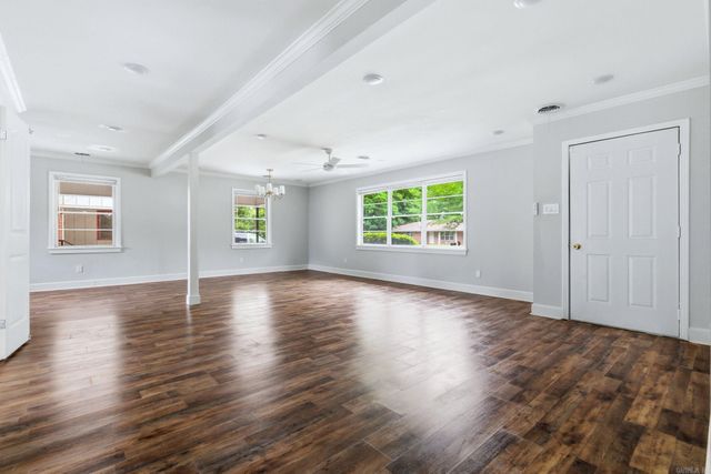 2217 W 36th, Pine Bluff, AR 71603