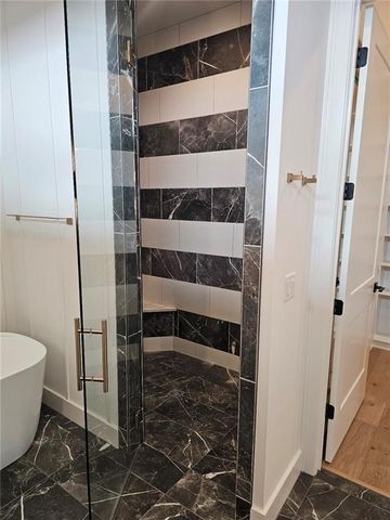 11245 S Sunray Drive, Olathe, KS 66061