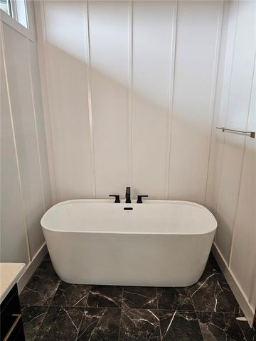 11245 S Sunray Drive, Olathe, KS 66061