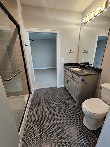 11245 S Sunray Drive, Olathe, KS 66061