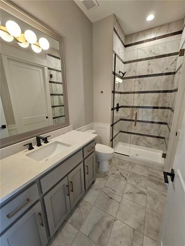 11245 S Sunray Drive, Olathe, KS 66061