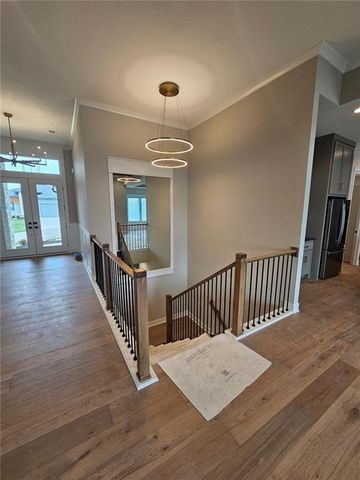 11245 S Sunray Drive, Olathe, KS 66061