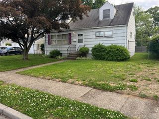 497 Maryann Lane, West Hempstead, NY 11552