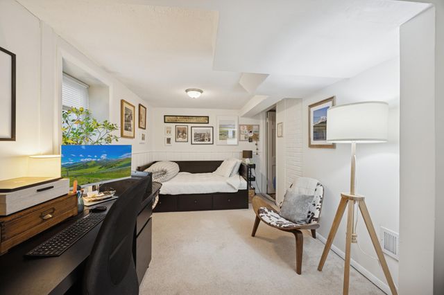 3326 Chowen Avenue N, Robbinsdale, MN 55422