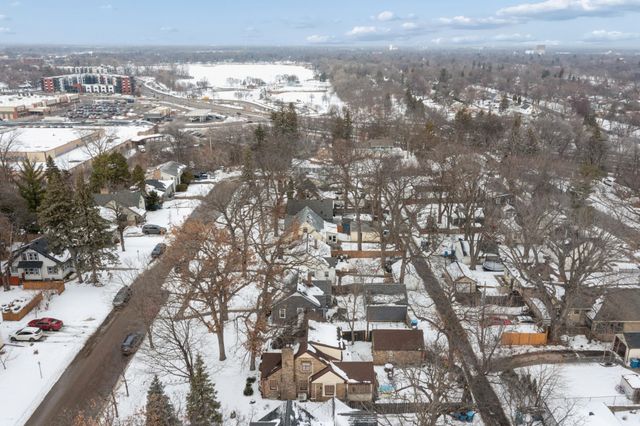 3326 Chowen Avenue N, Robbinsdale, MN 55422