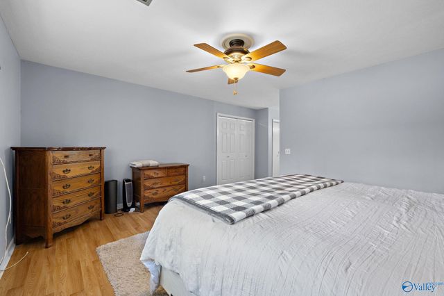 400 Crescent Drive SW, Hartselle, AL 35640