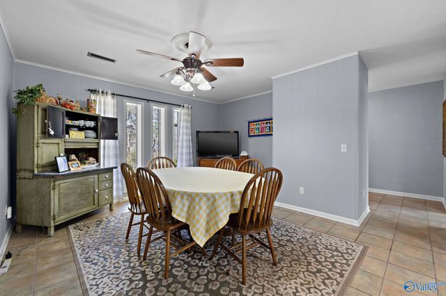 400 Crescent Drive SW, Hartselle, AL 35640