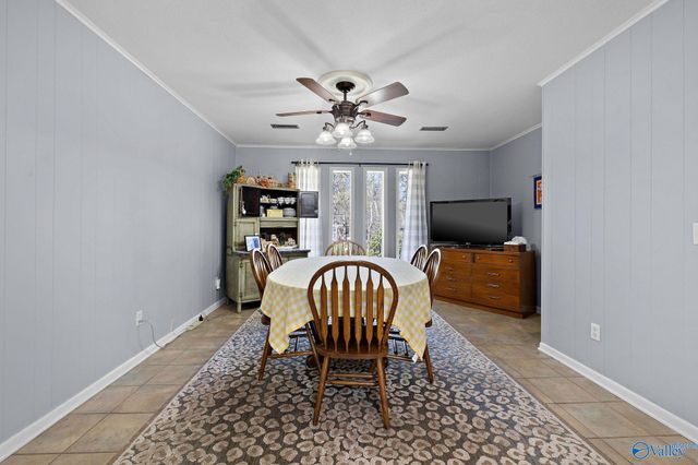 400 Crescent Drive SW, Hartselle, AL 35640