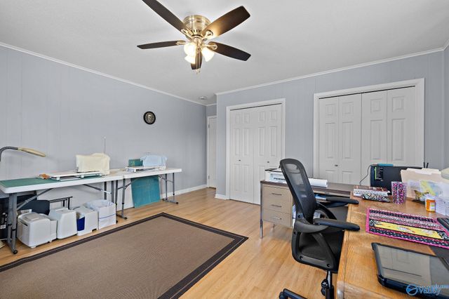 400 Crescent Drive SW, Hartselle, AL 35640