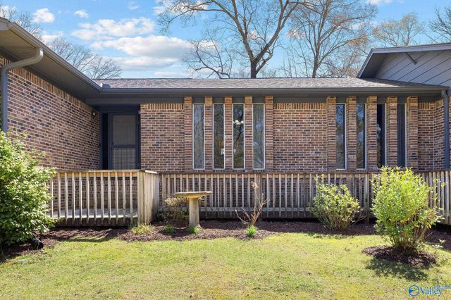 400 Crescent Drive SW, Hartselle, AL 35640