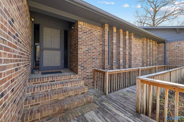 400 Crescent Drive SW, Hartselle, AL 35640