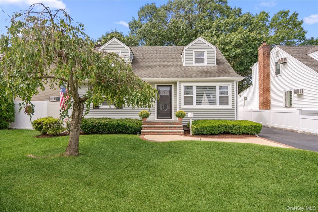 10 Alliance Street, Valley Stream, NY 11580 — exterior
