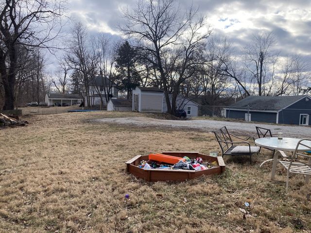 2109 E Locust Street, Davenport, IA 52803