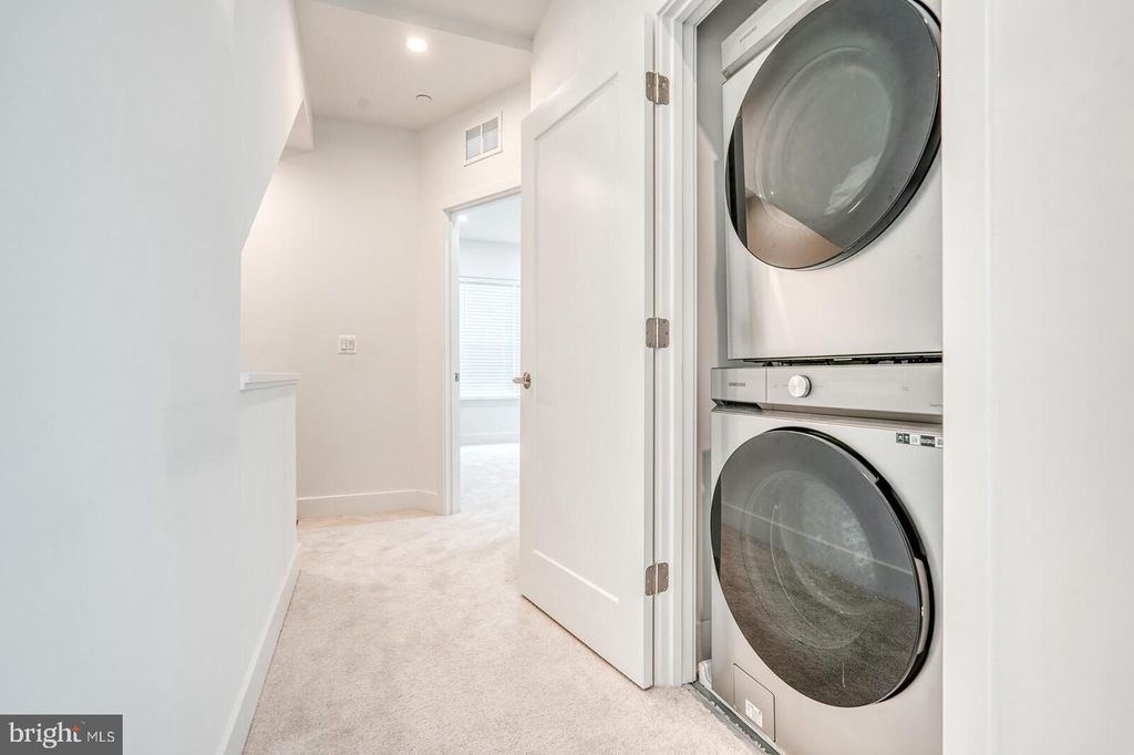 Image 43 of property listing at 5345 ZENITH OVERLOOK, Bethesda, MD 20816