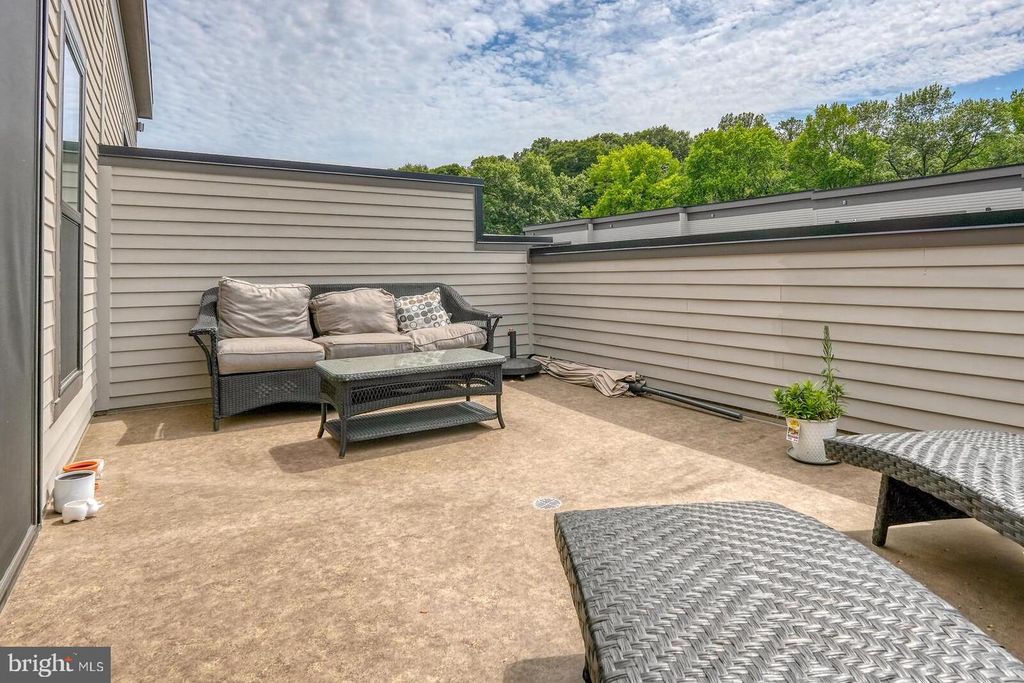 Image 50 of property listing at 5345 ZENITH OVERLOOK, Bethesda, MD 20816