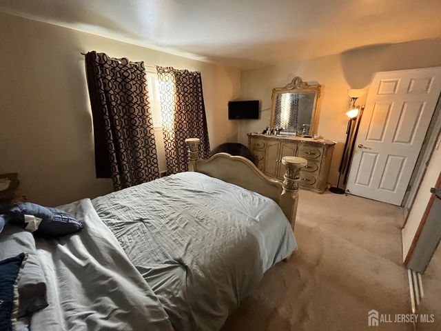 7 Sparta Court, Old Bridge, NJ 08879