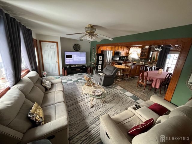 7 Sparta Court, Old Bridge, NJ 08879