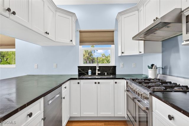 495 E Lake RD, Sanibel, FL 33957