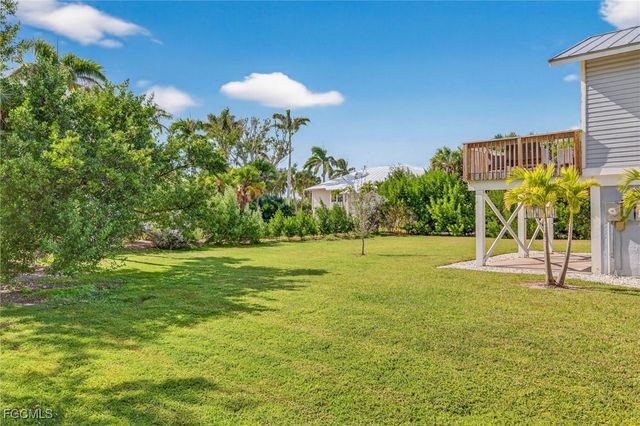 495 E Lake RD, Sanibel, FL 33957