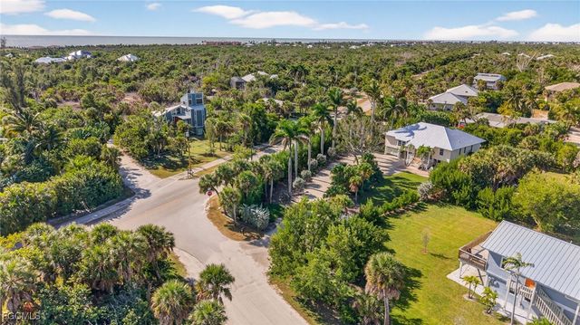 495 E Lake RD, Sanibel, FL 33957