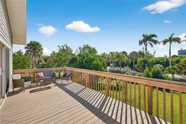 495 E Lake RD, Sanibel, FL 33957