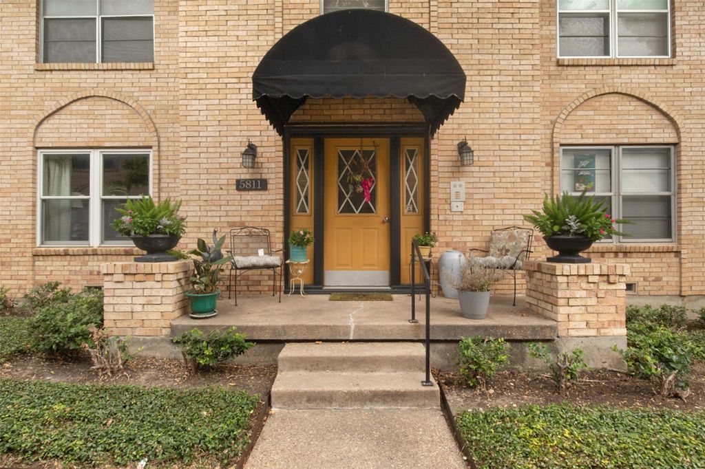 5811 Sandhurst Lane C, Dallas, TX 75206