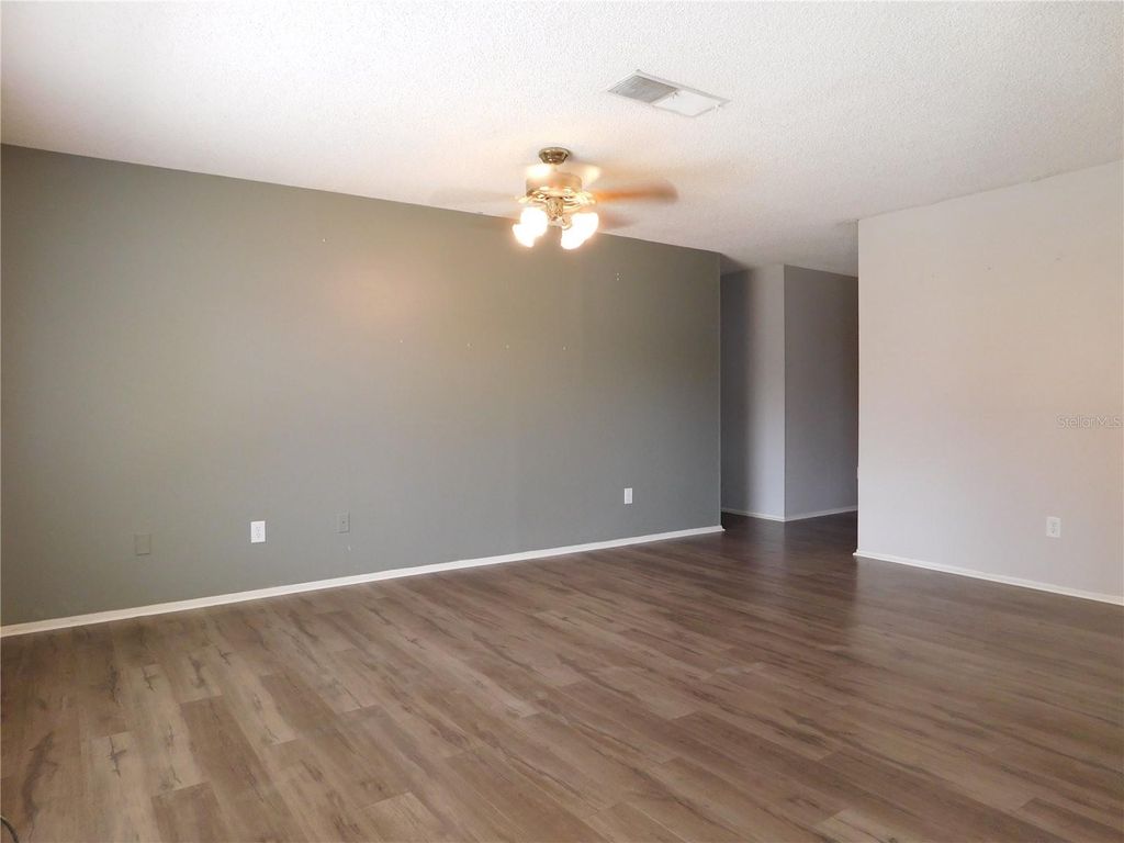 Image 17 of property listing at 2311 TOWERBRIDGE STREET, Orlando, FL 32837