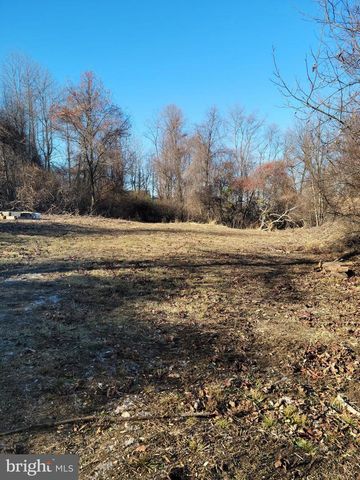 0 W PHILADELPHIA, Boyertown, PA 19512
