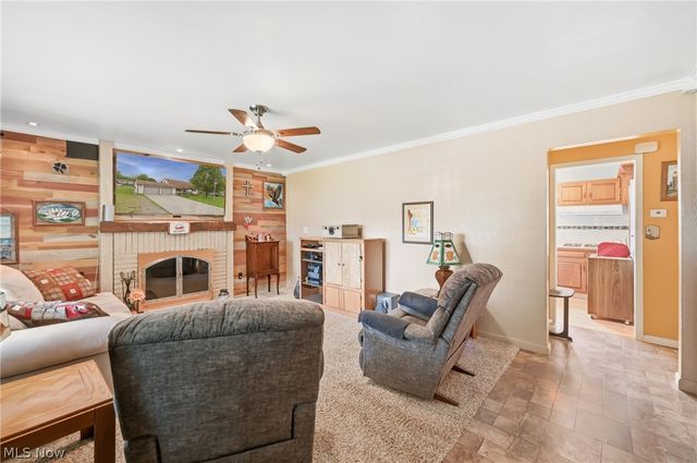 3898 New Road, Austintown, OH 44515
