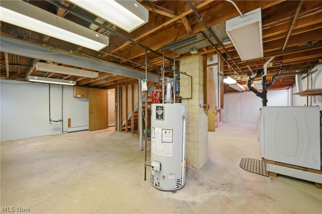 3898 New Road, Austintown, OH 44515