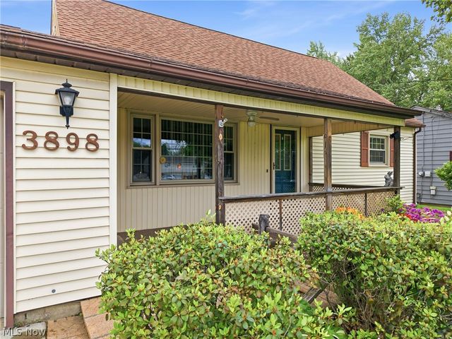 3898 New Road, Austintown, OH 44515