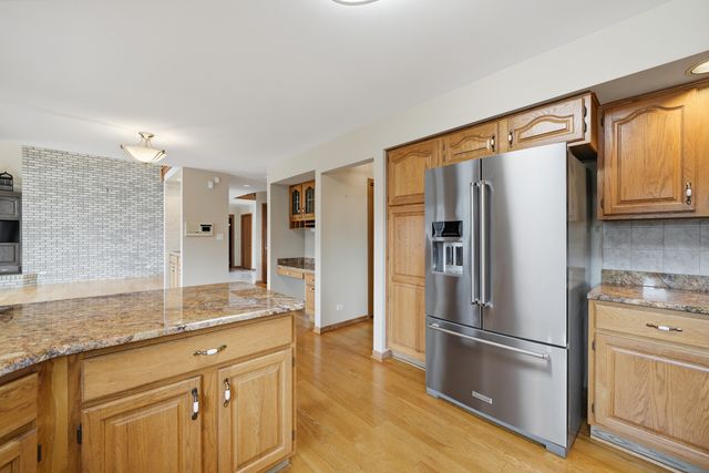 1522 Coventry Lane, Munster, IN 46321