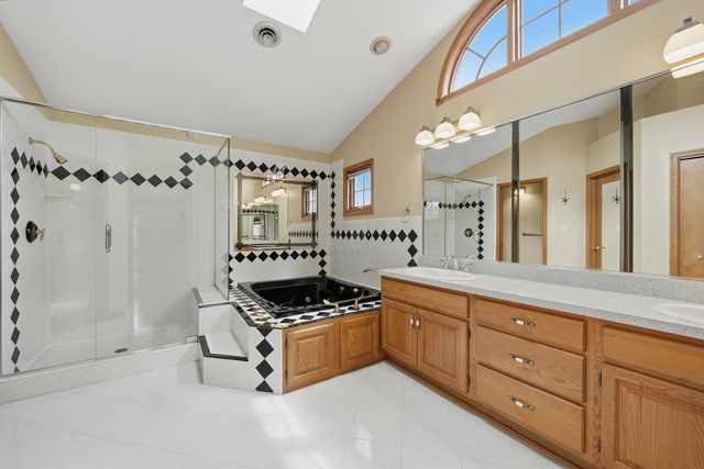 1522 Coventry Lane, Munster, IN 46321