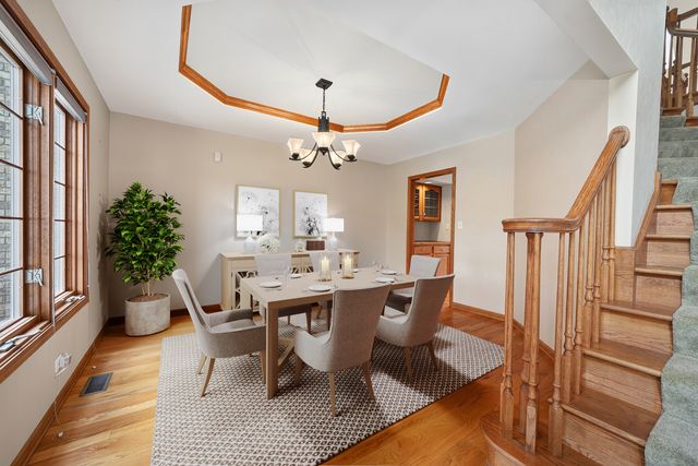 1522 Coventry Lane, Munster, IN 46321