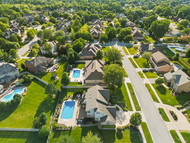 1522 Coventry Lane, Munster, IN 46321