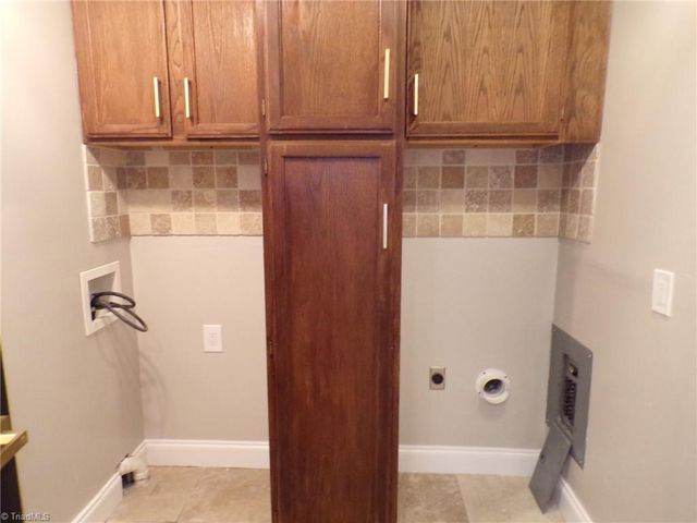 2105 Hardie Court, Greensboro, NC 27403