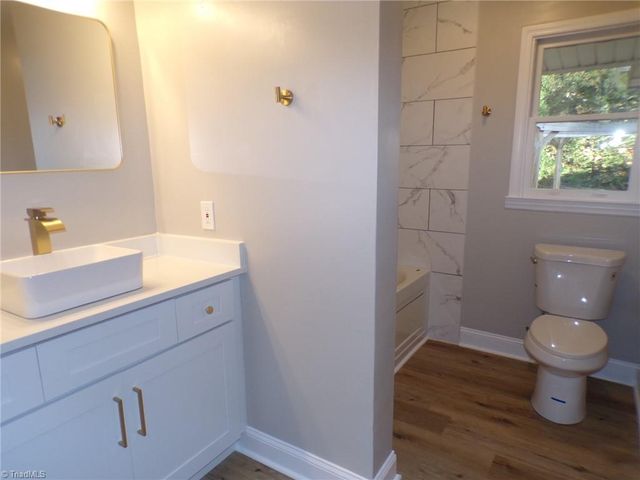 2105 Hardie Court, Greensboro, NC 27403