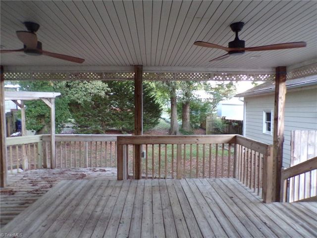 2105 Hardie Court, Greensboro, NC 27403